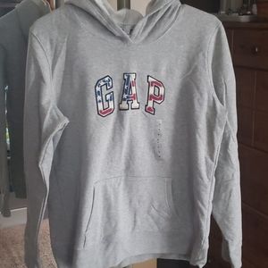 Gap sweatshirt